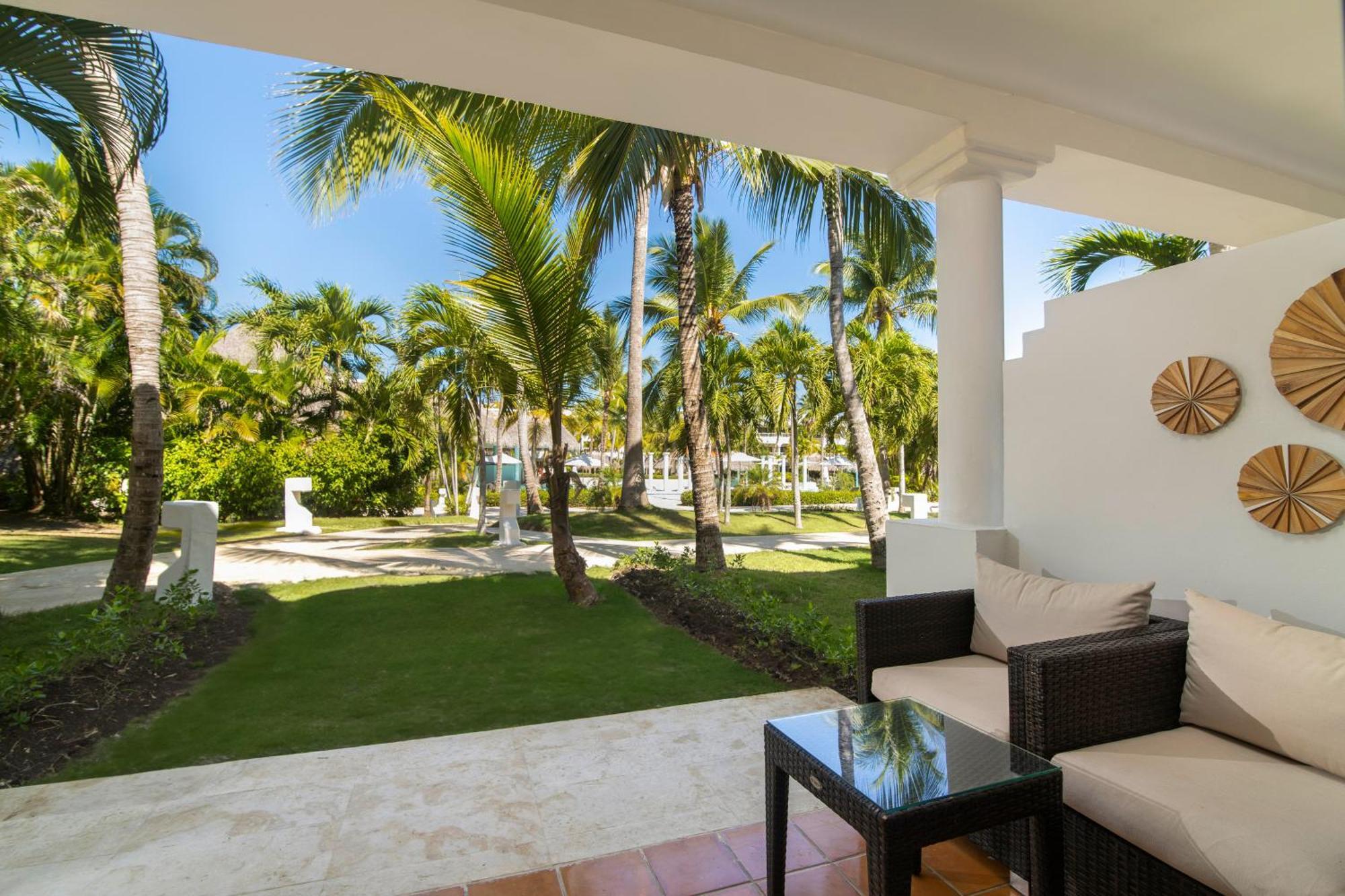 Meliá Caribe Beach Resort-All Inclusive Punta Cana Exterior foto View from a suite at the Grand Palladium Hotel