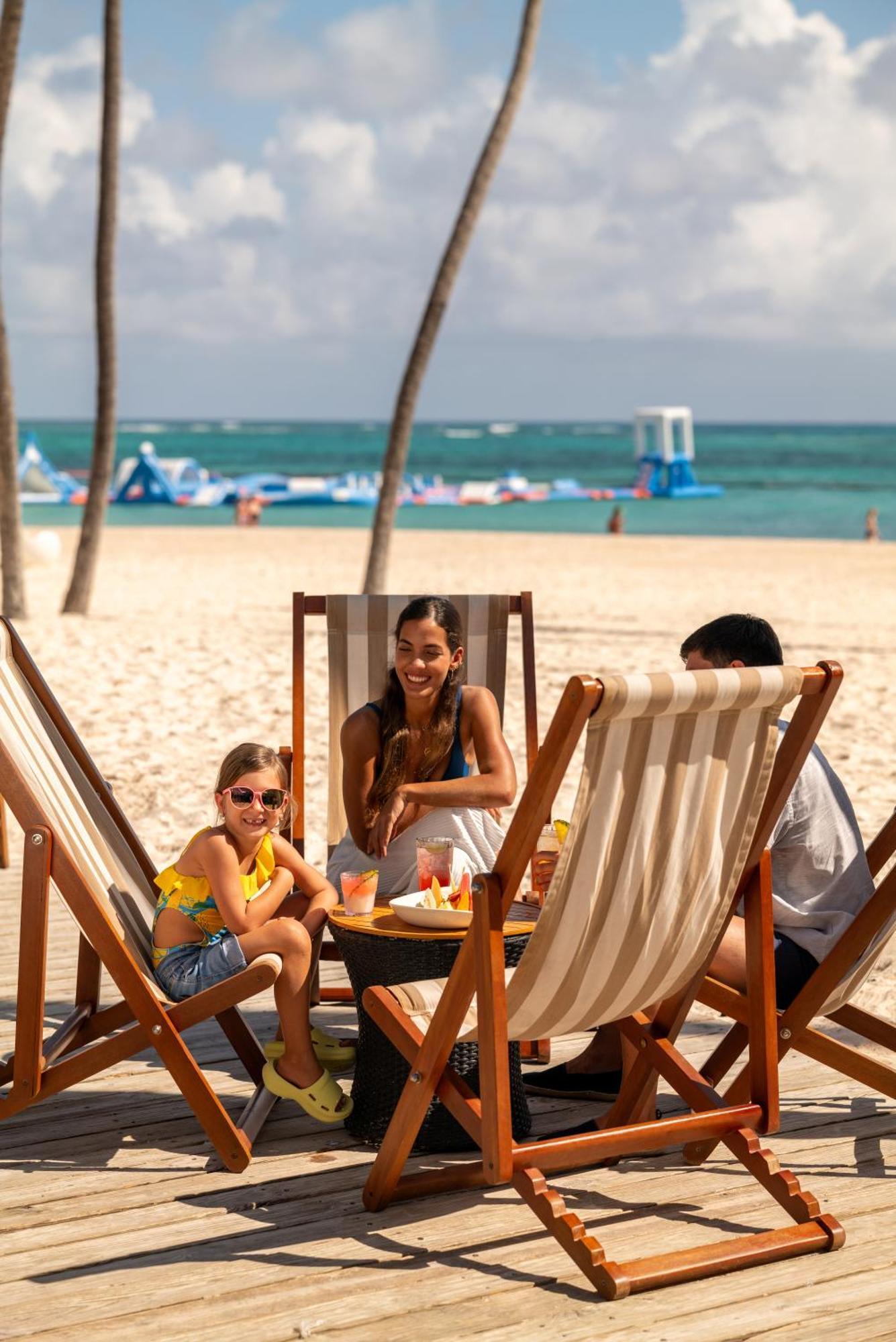 Meliá Caribe Beach Resort-All Inclusive Punta Cana Exterior foto Beach at the Grand Palladium Resort